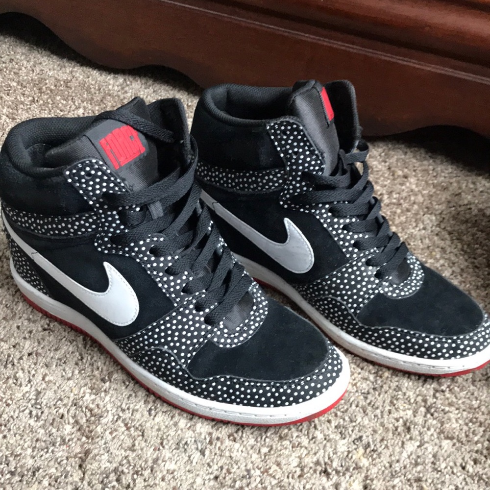Nike Force Sky High